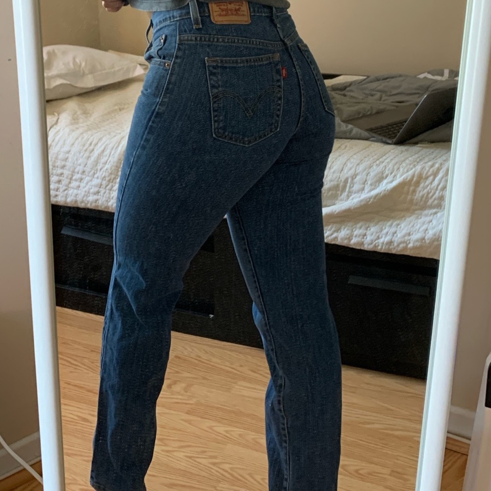 LEVI’S VINTAGE JEANS & SHORTS 👖💙 - Picture 2 of 11